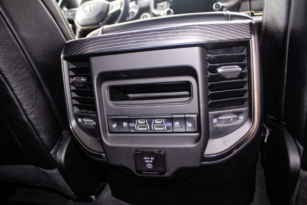 Dodge RAM 1500  2021
