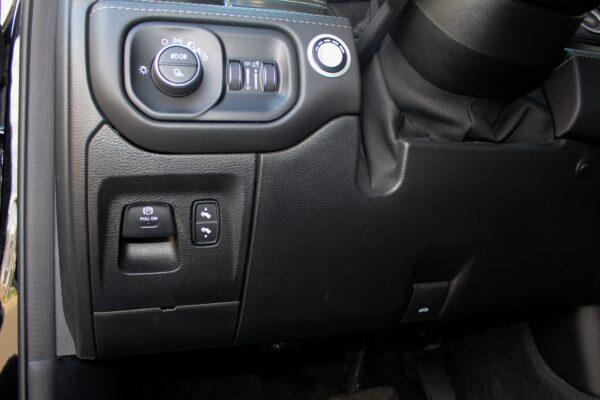 Dodge RAM 1500  2021