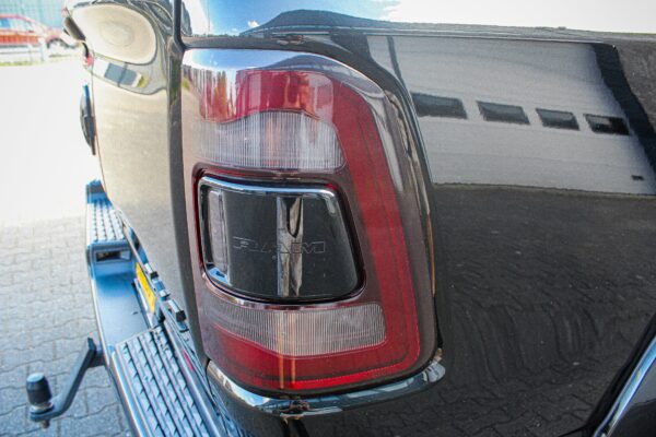 Dodge RAM 1500  2021