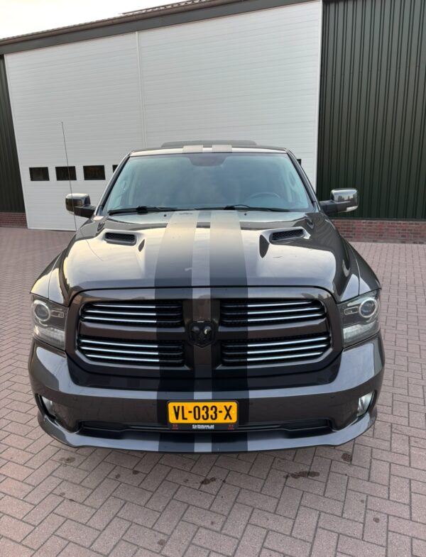 Dodge RAM 1500 Classic 2015