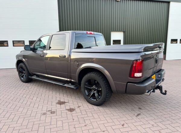 Dodge RAM 1500 Classic 2015