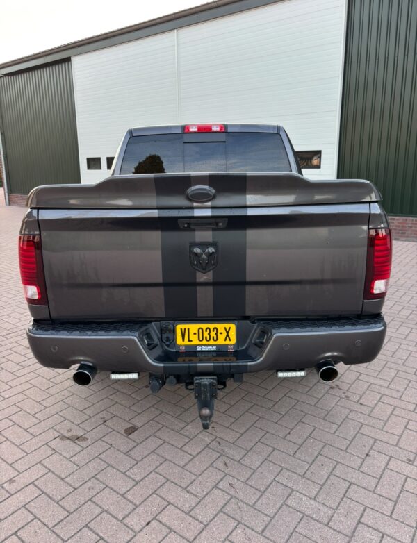 Dodge RAM 1500 Classic 2015