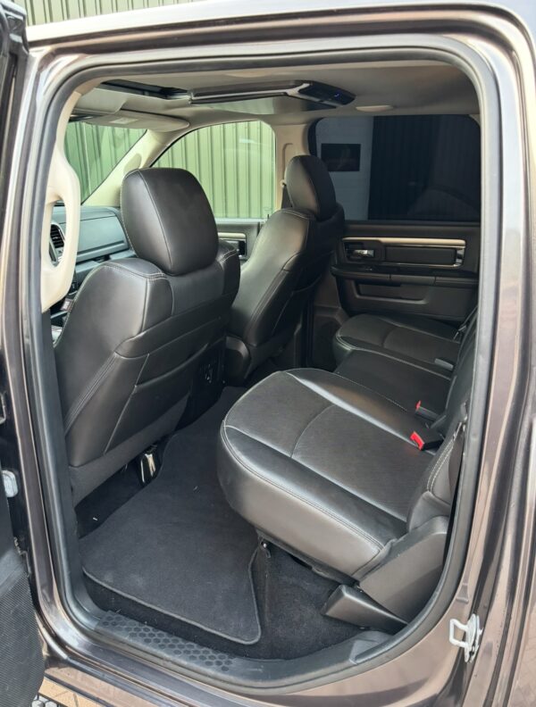 Dodge RAM 1500 Classic 2015